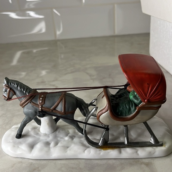 Department 56 Snow Village One Horse Open Sleigh Vintage 5982-0 in Box - Picture 2 of 5